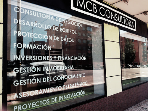 Logo de Mcb consultora gestión 42