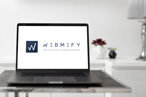 Logo de Webmefy
